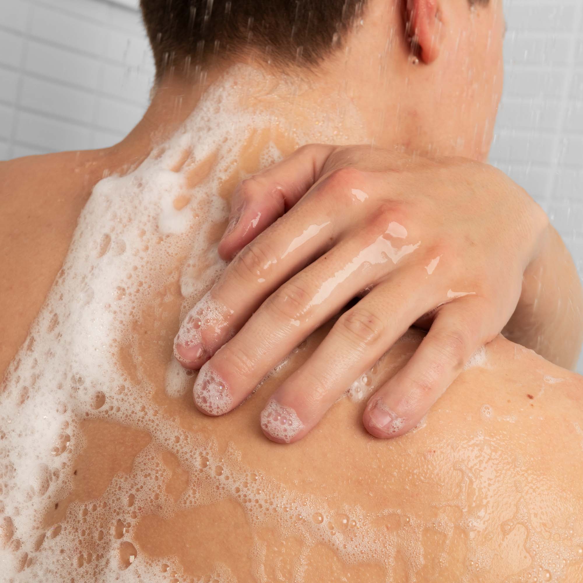 2-in-1 Shampoo & Body Wash lifestyle